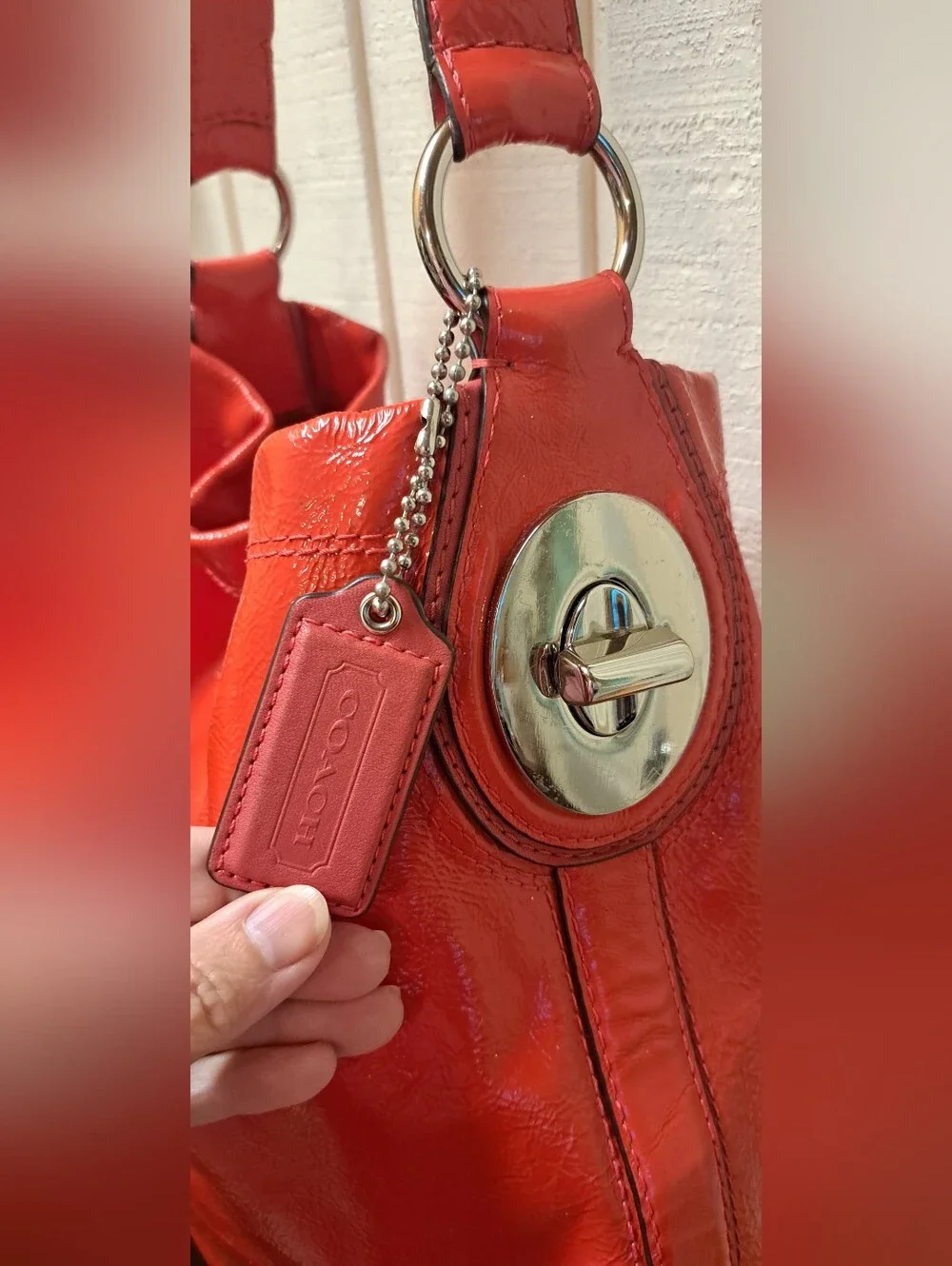 Vtg Gorgeous Coach Peyton Handbag Hobo Purse RED Patent Leather Y2K Read
